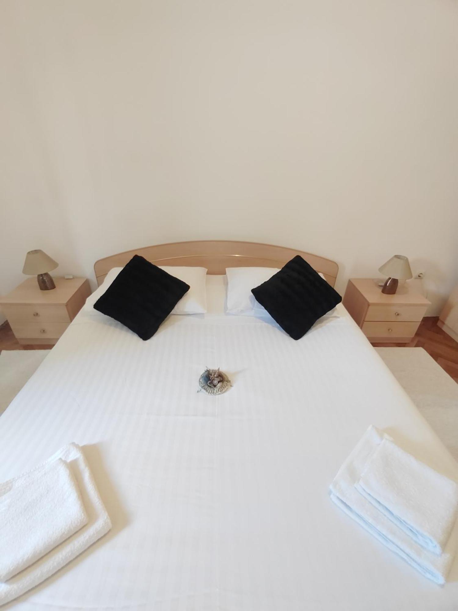 Ferienwohnung Apartman Karmen Srima Exterior foto