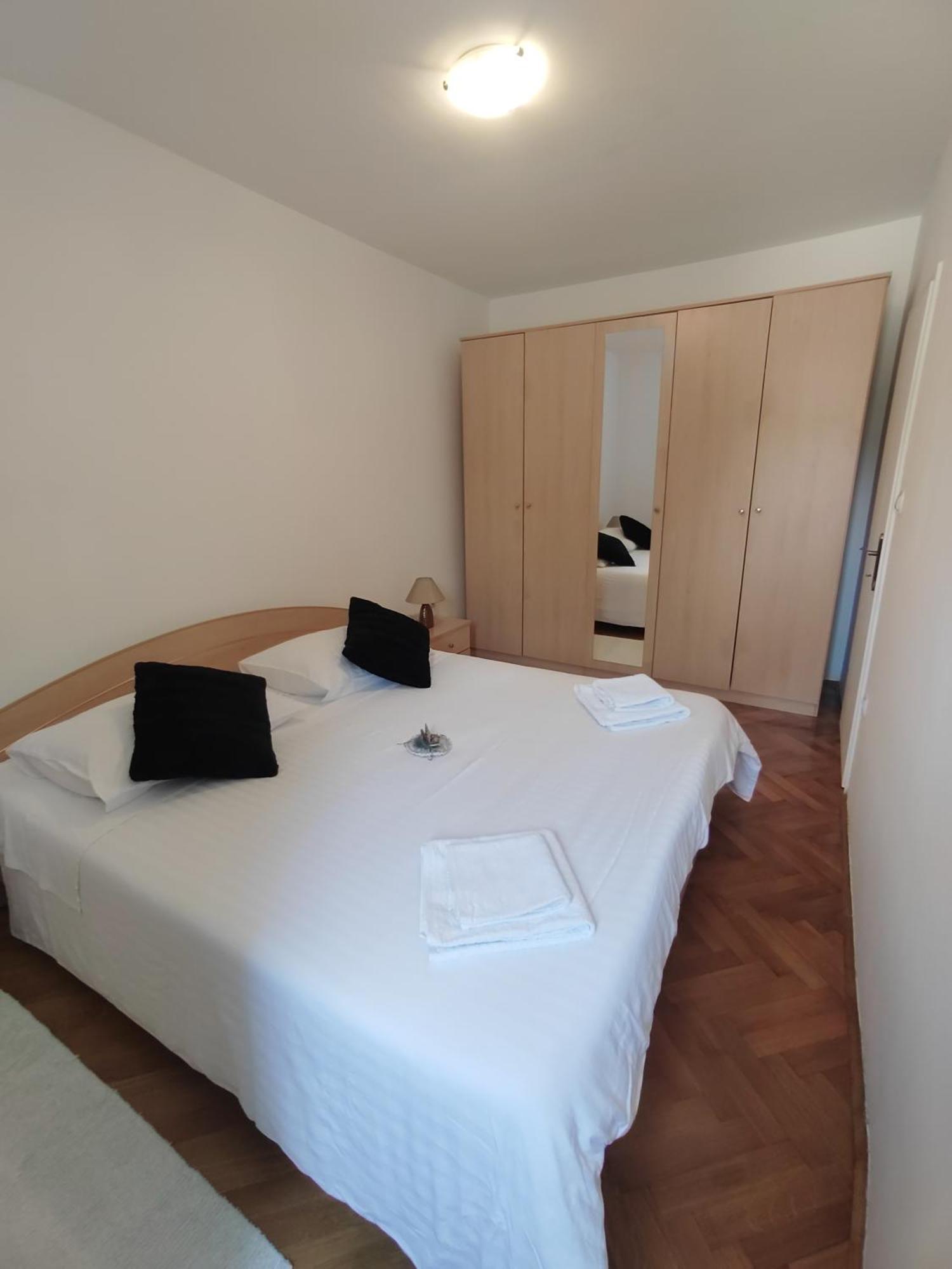 Ferienwohnung Apartman Karmen Srima Exterior foto
